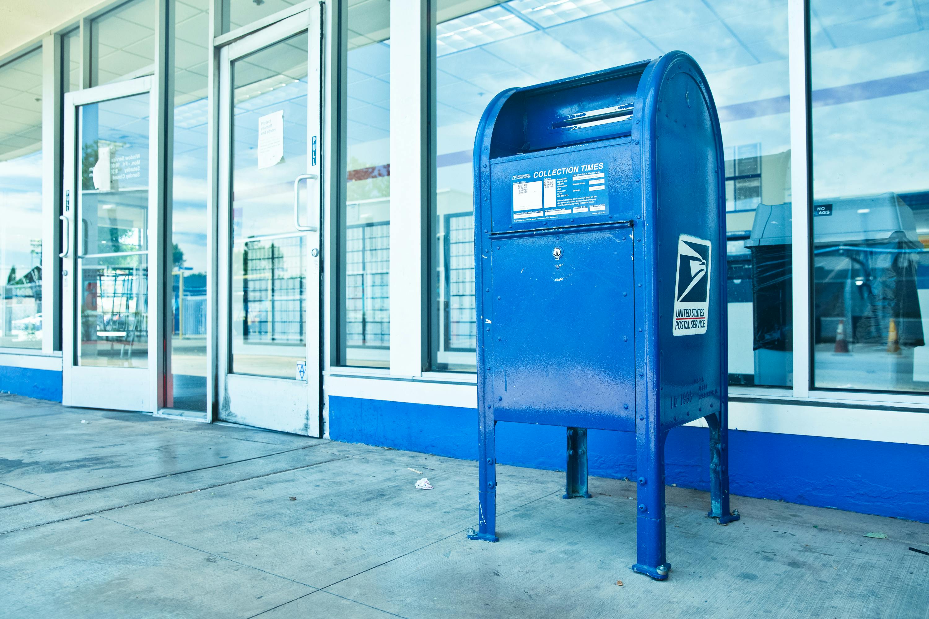 Financial Fraud: From Mailboxes to Dark Markets